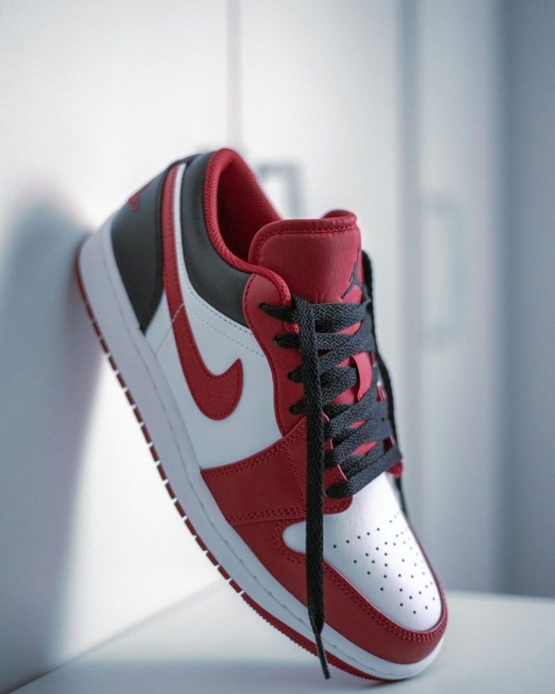 Nike Air Jordan 1 Low kuq-zi