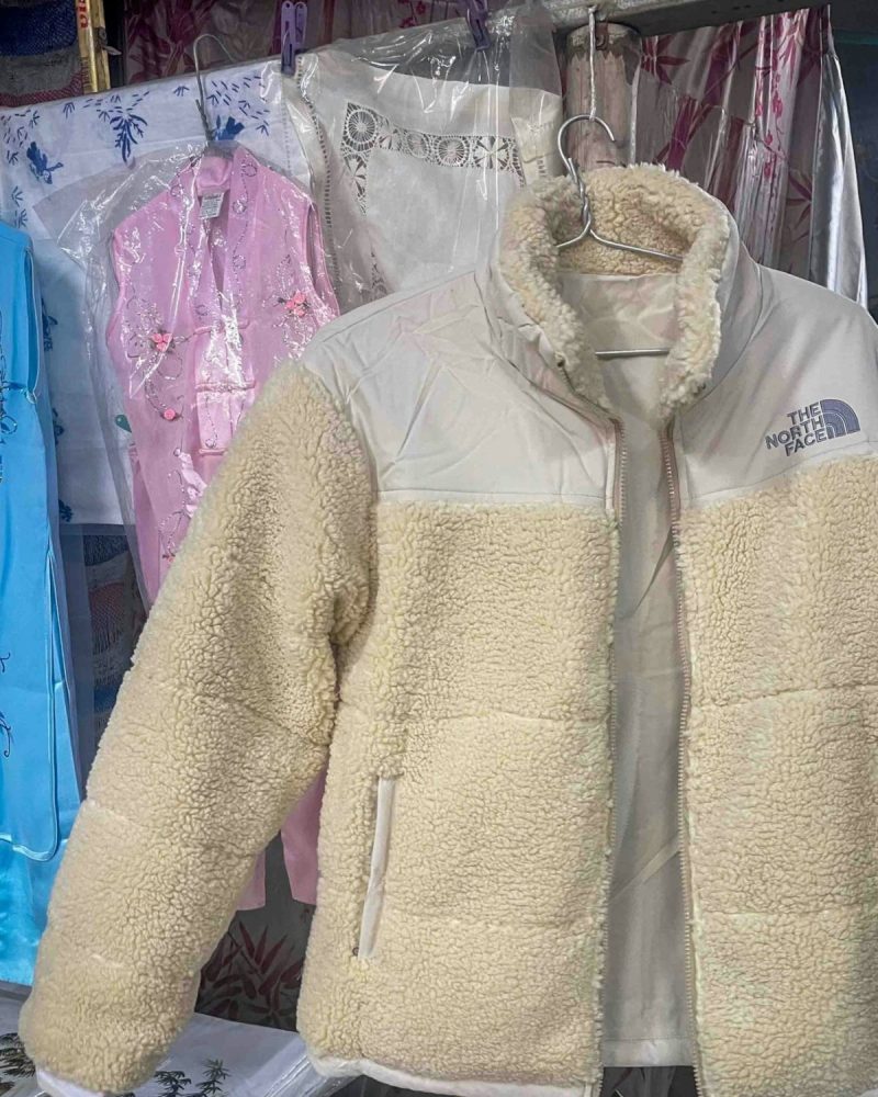 The North Face Sherpa fleece krem