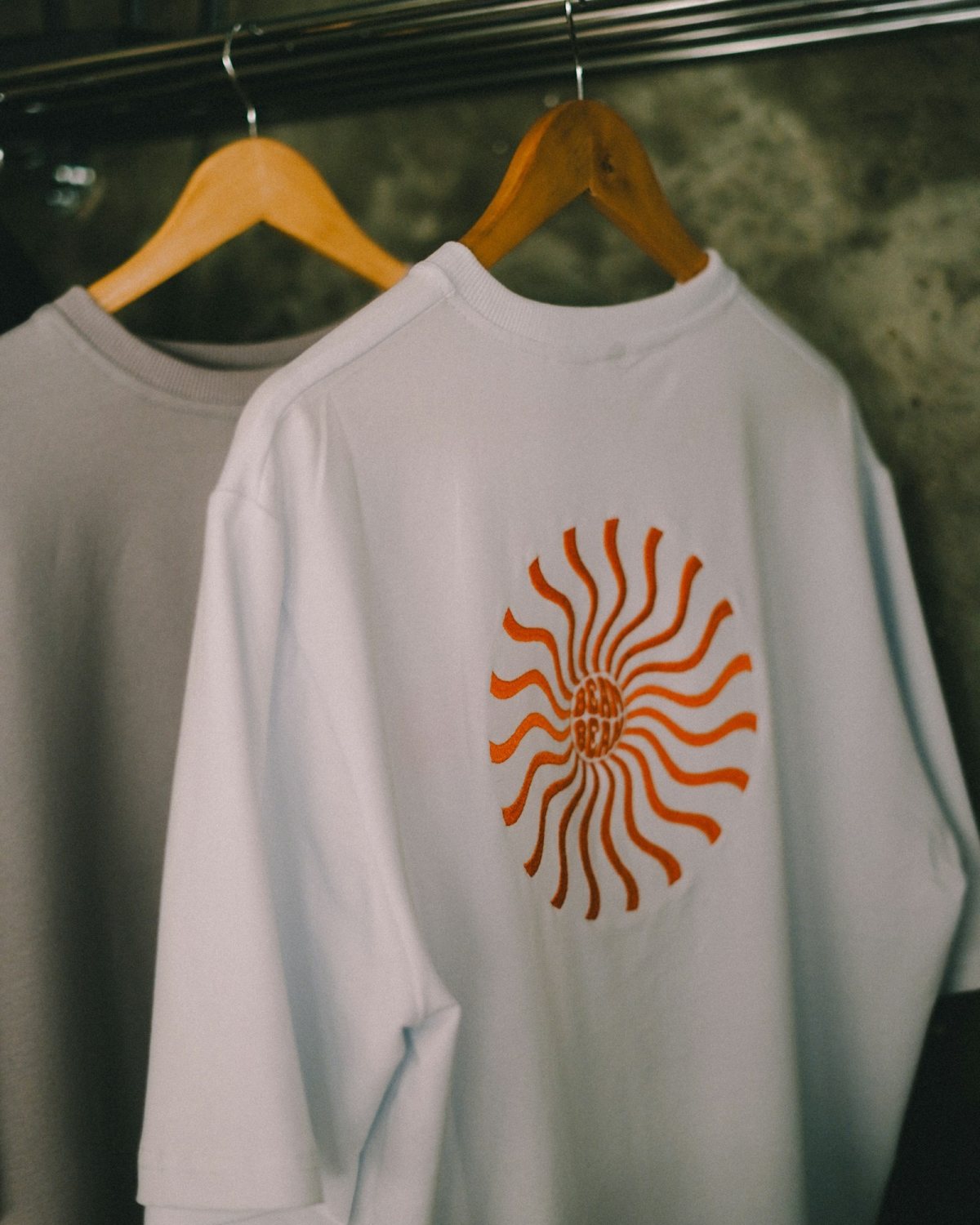 Stüssy T-shirt me diell portokalli 90s
