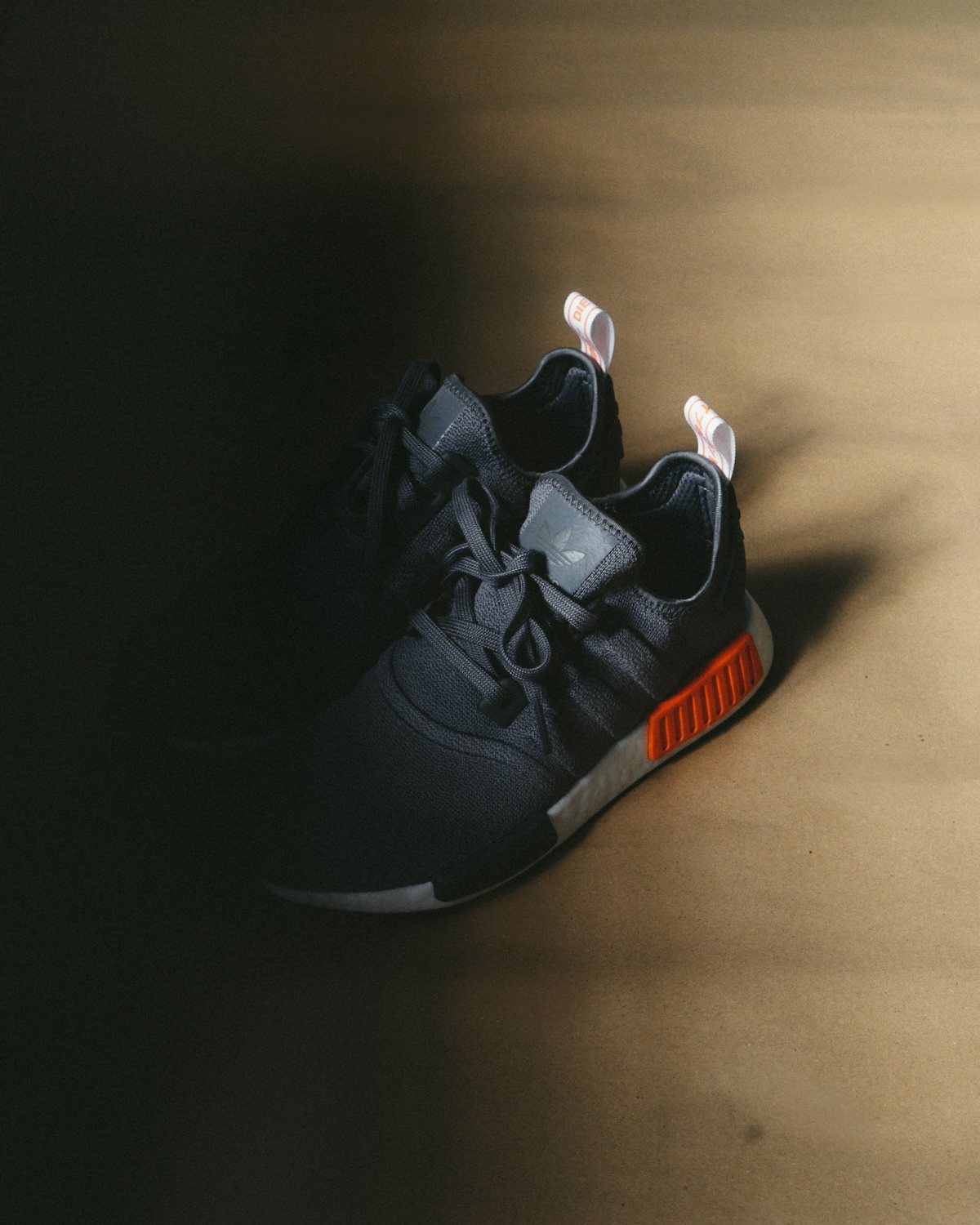 adidas NMD të zeza Y2K