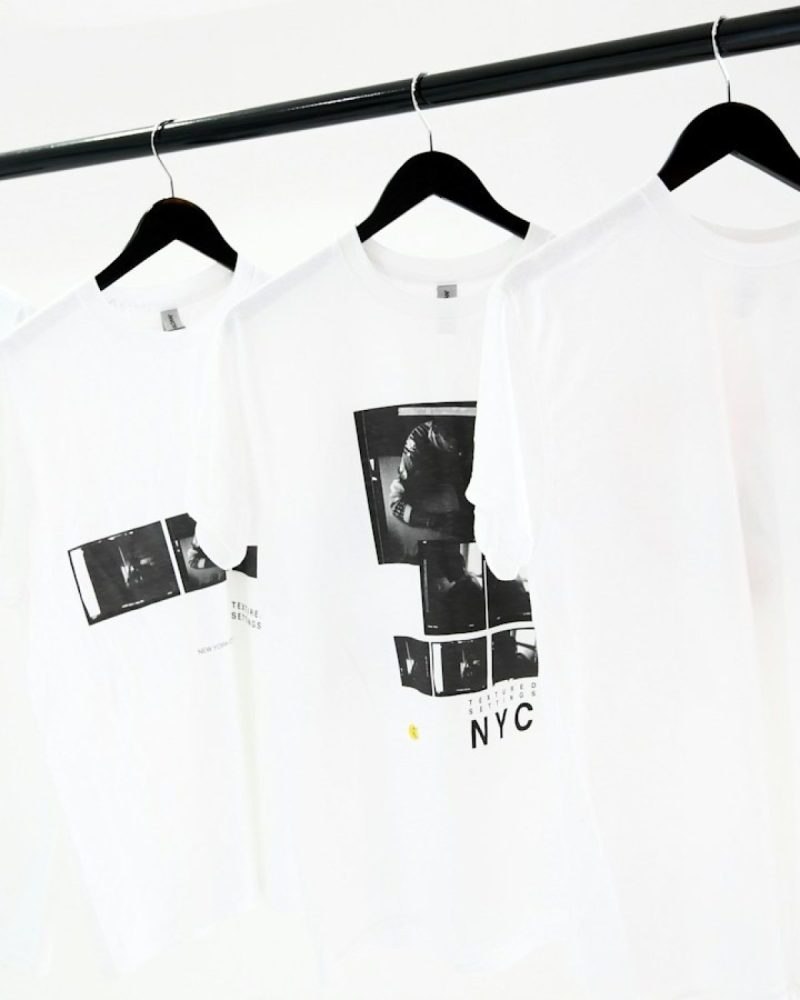 Stüssy T-shirt i bardhë me foto print Y2K