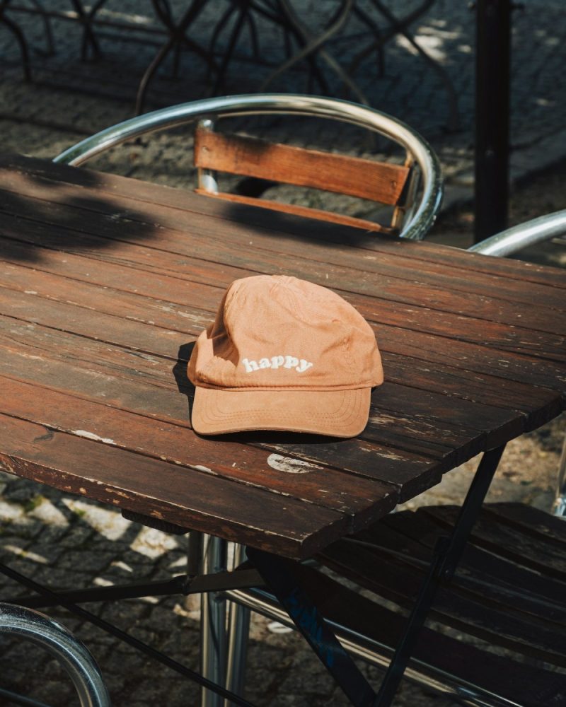 New Era kapelë kafe e çelur 90s