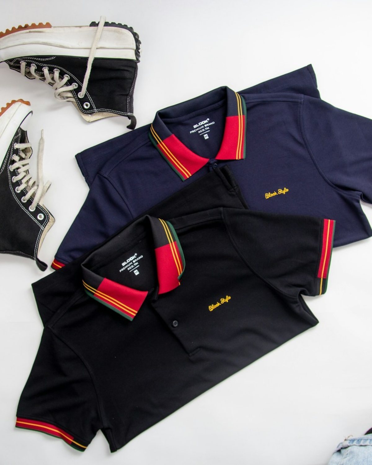 Fila polo blu e errët Y2K