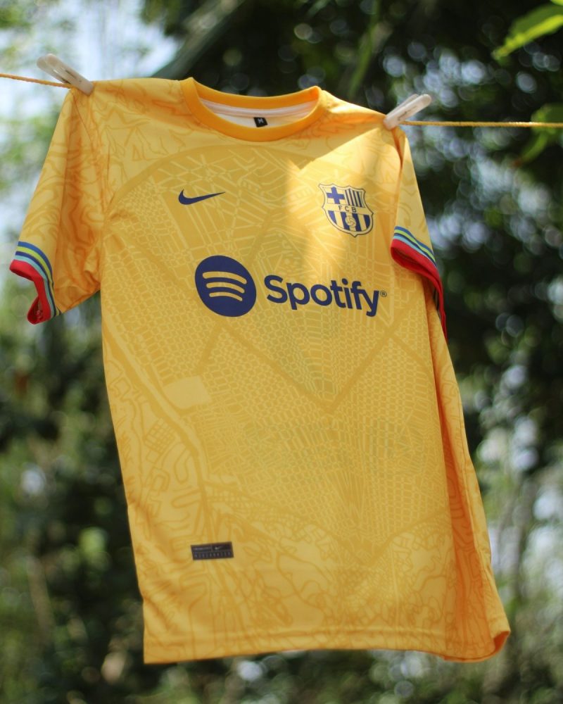 Nike fanellë Barcelona e verdhë 90s
