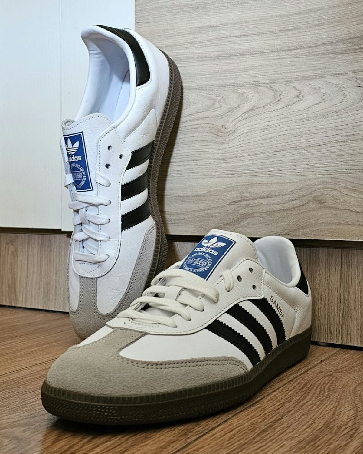 adidas Samba OG bardhë-zi 2010s