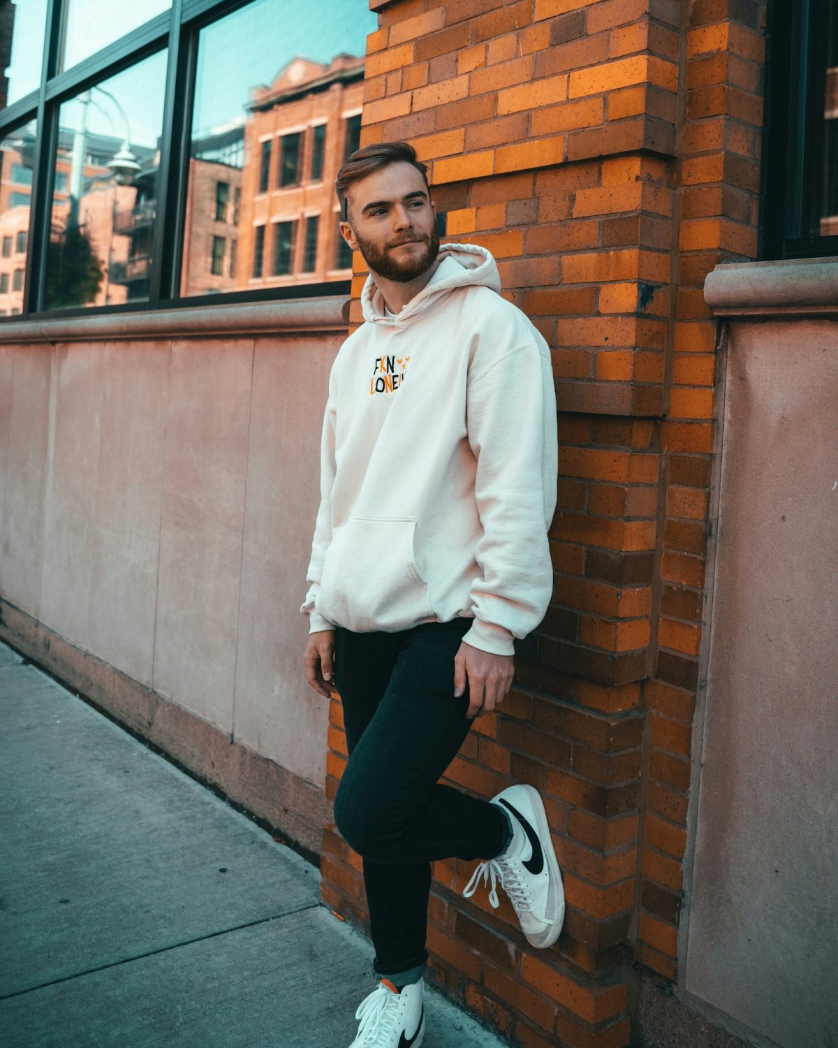 adidas hoodie i bardhë Y2K