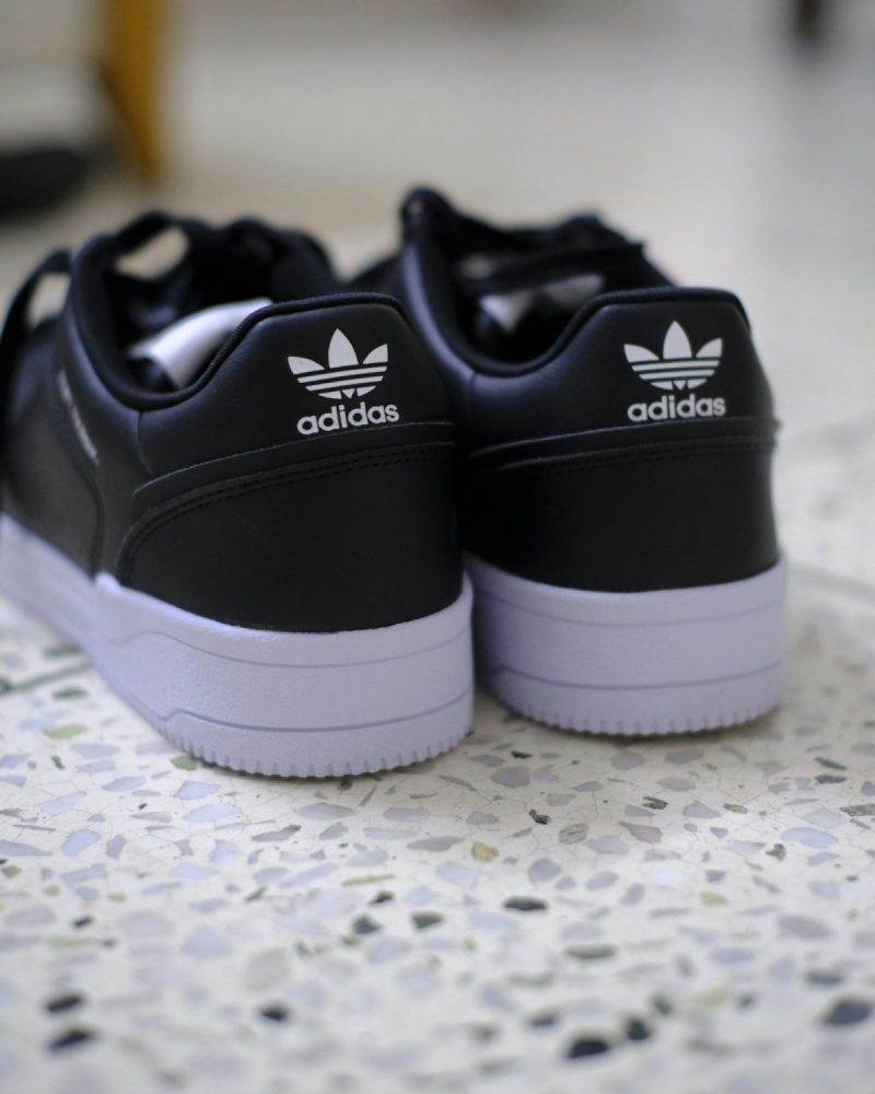 adidas Grand Court të zeza 2010s