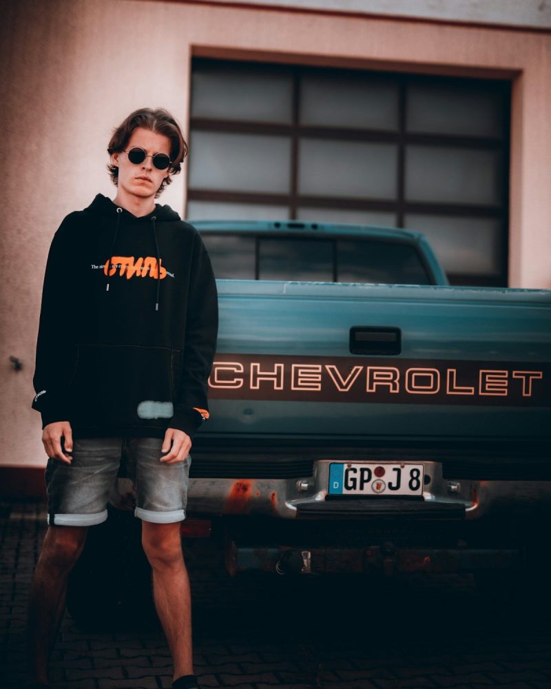 Supreme hoodie i zi me logo portokalli 90s